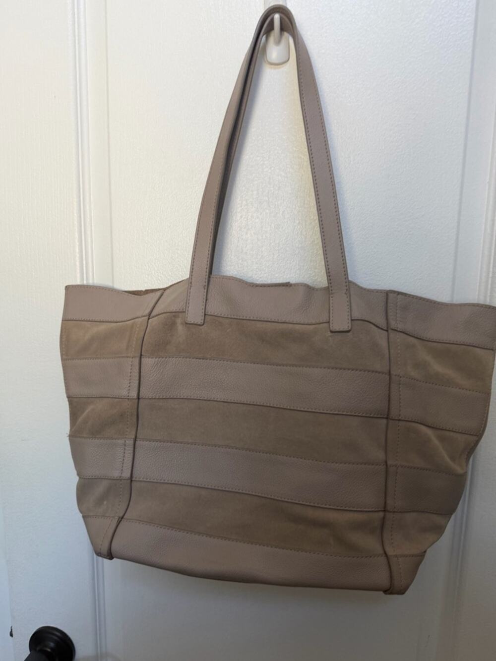 Vince Camuto Delyn striped leather tote